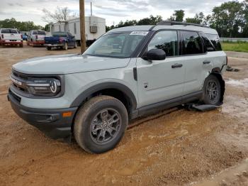  Salvage Ford Bronco