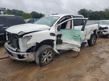  Salvage Nissan Titan