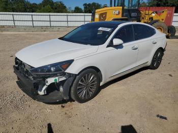  Salvage Kia Cadenza