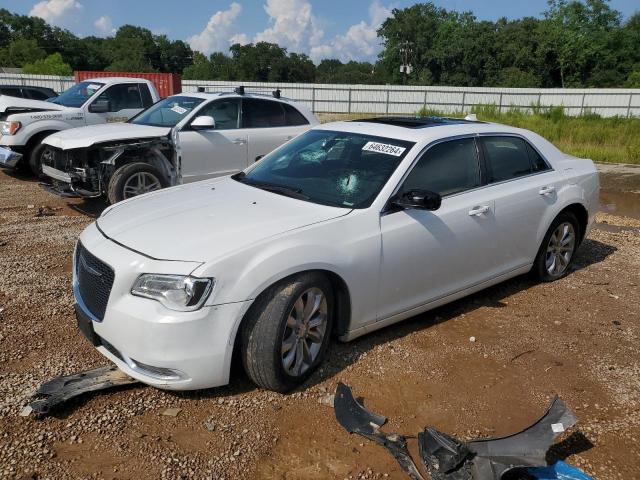  Salvage Chrysler 300