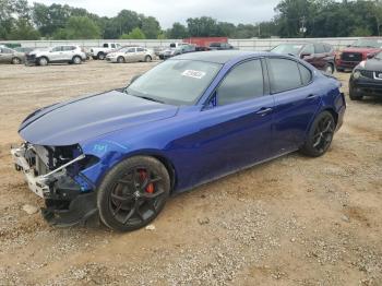  Salvage Alfa Romeo Giulia