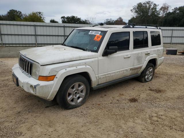  Salvage Jeep Commander