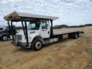  Salvage Freightliner M2 106 Med