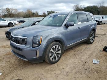  Salvage Kia Telluride