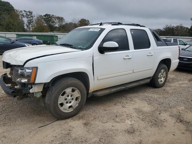  Salvage Chevrolet Avalanche