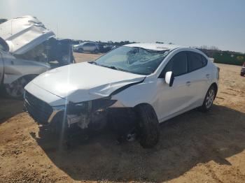  Salvage Mazda 3