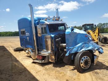  Salvage Peterbilt 389