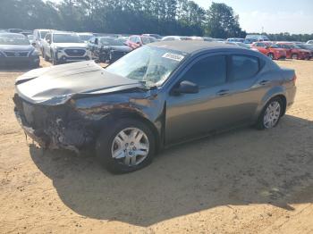  Salvage Dodge Avenger