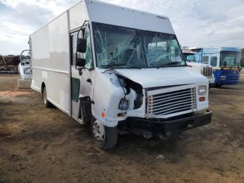  Salvage Freightliner Chassis M