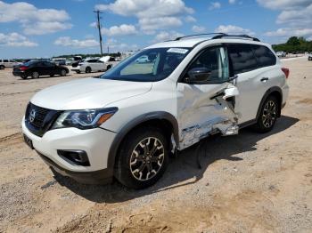  Salvage Nissan Pathfinder