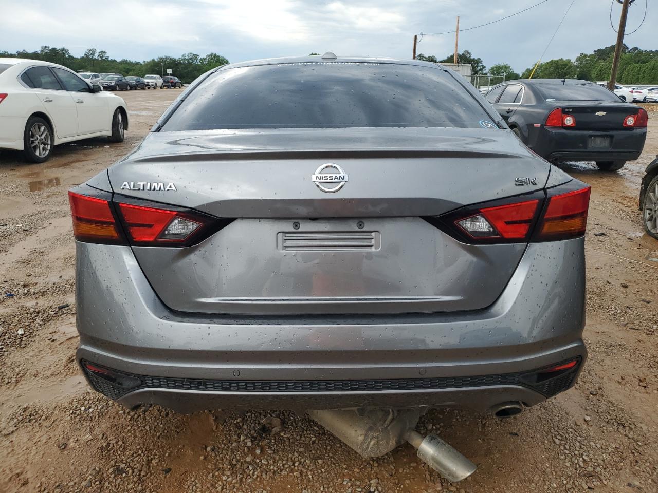 Nissan Altima Sr Image 10