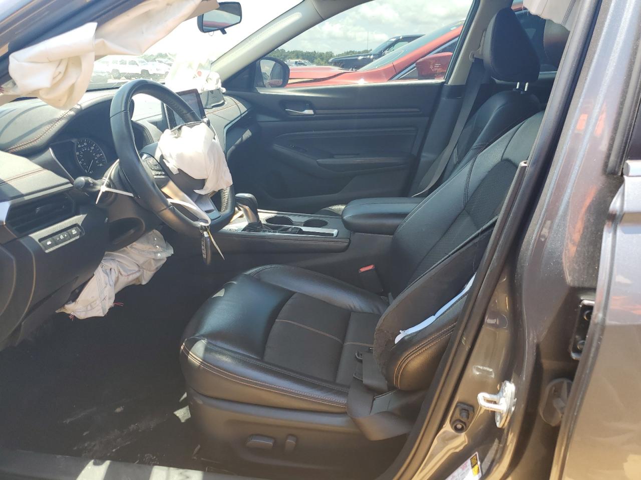 Nissan Altima Sr Image 12