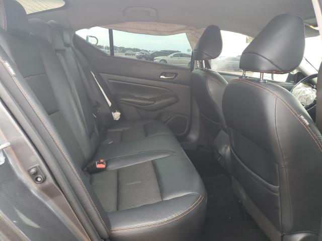 Nissan Altima Sr Image 7