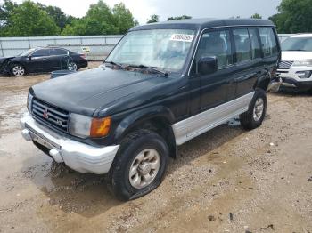  Salvage Mitsubishi Montero