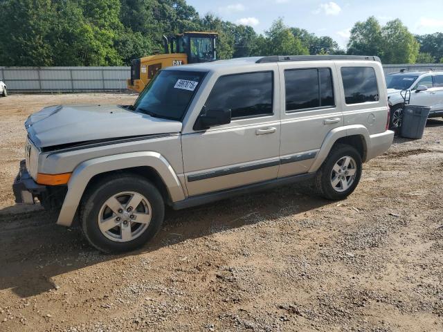  Salvage Jeep Commander