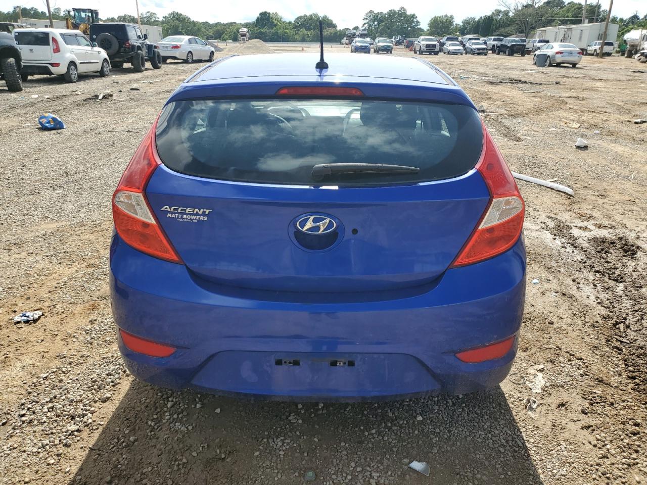 Hyundai ACCENT Gls Image 9
