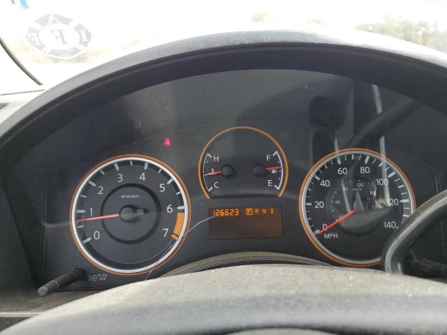 Nissan Titan S Image 9