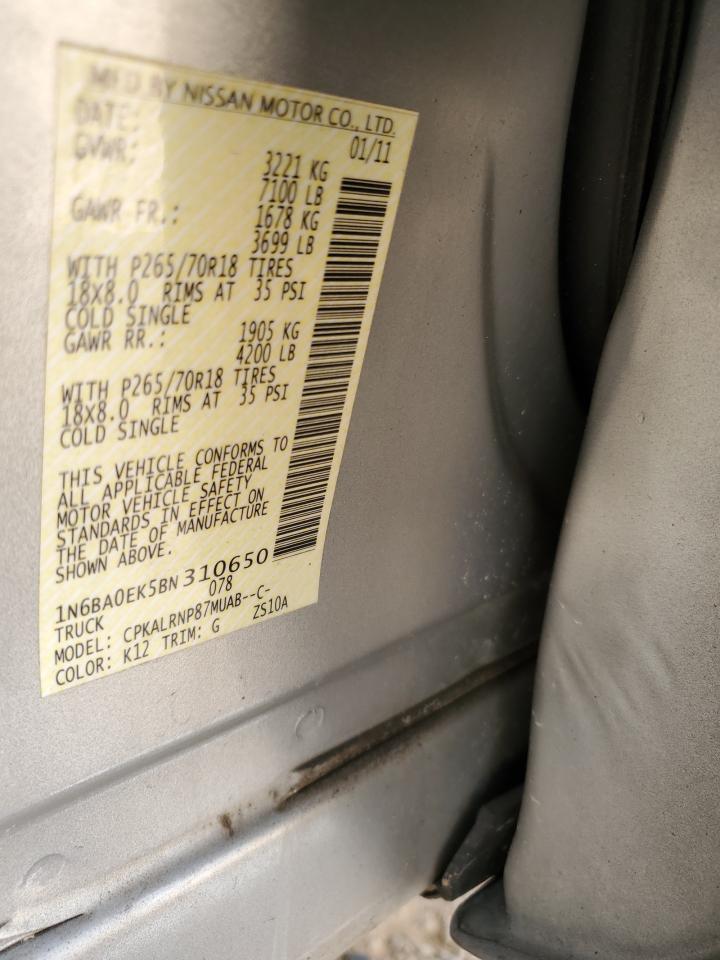 Nissan Titan S Image 6