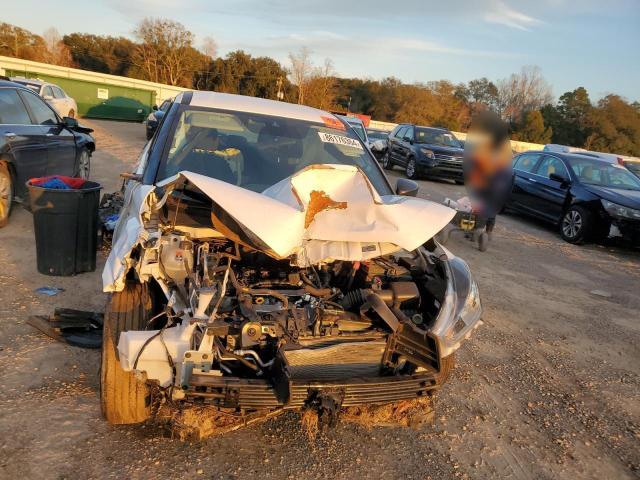 Nissan Kicks S Image 8