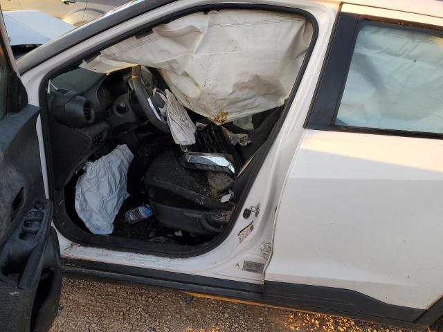 Nissan Kicks S Image 3