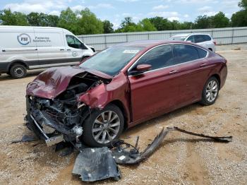  Salvage Chrysler 200