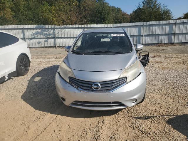 Nissan Versa S Image 3