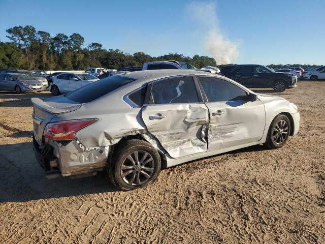 Nissan Altima 2.5 Image 2