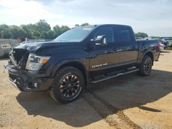  Salvage Nissan Titan