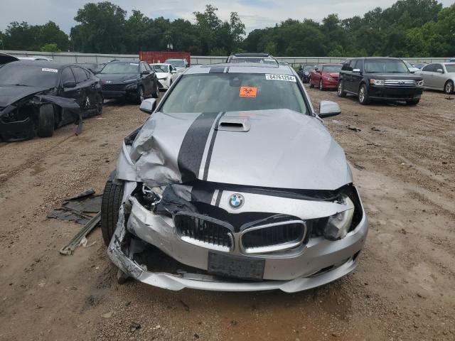 BMW 3 Series Xi Image 12