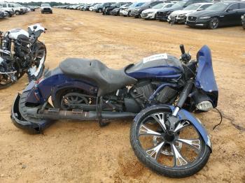  Salvage Victory Motorcycles Hard-ball
