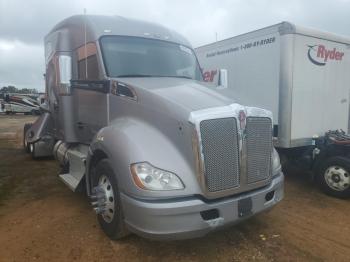  Salvage Kenworth T680