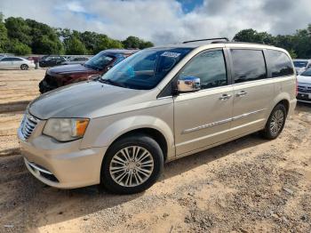  Salvage Chrysler Minivan