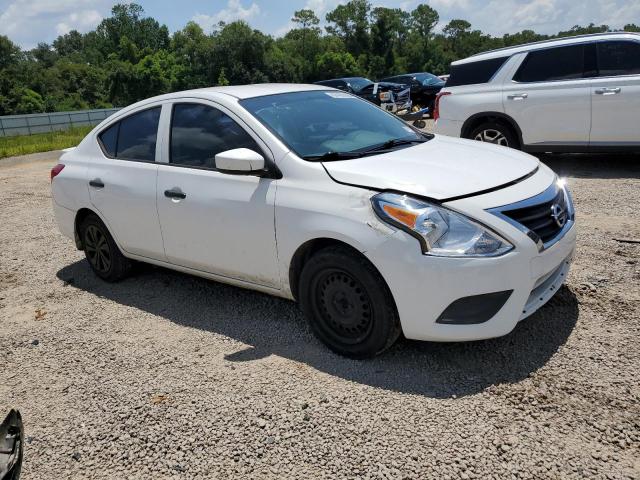 Nissan Versa S Image 2