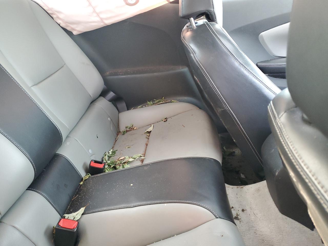 Chevrolet Camaro 2ss Image 12