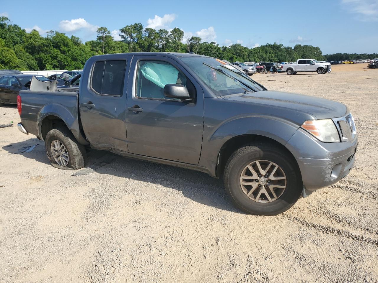 Nissan Frontier S Image 10