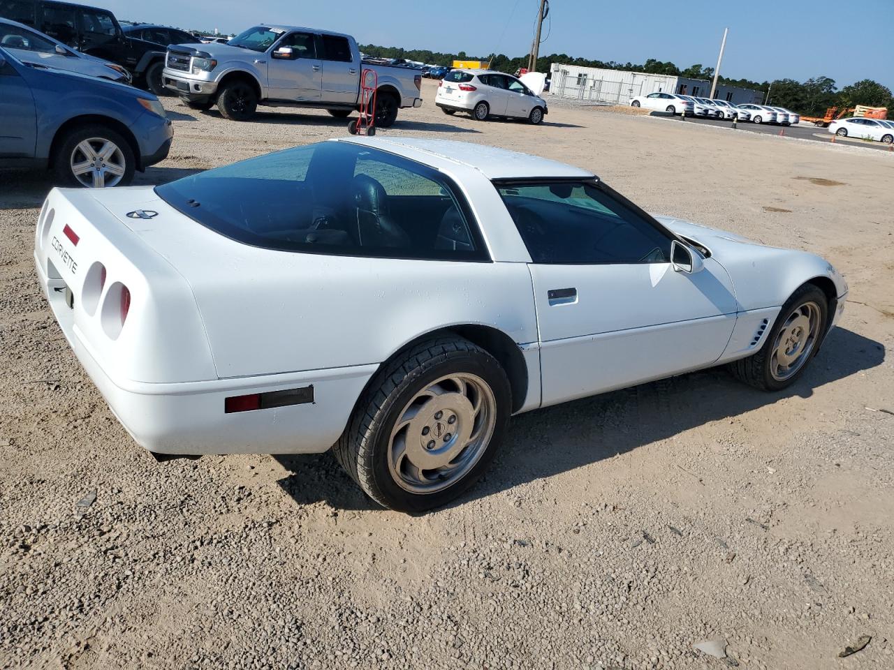 Chevrolet Corvette Image 6