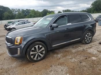  Salvage Kia Telluride