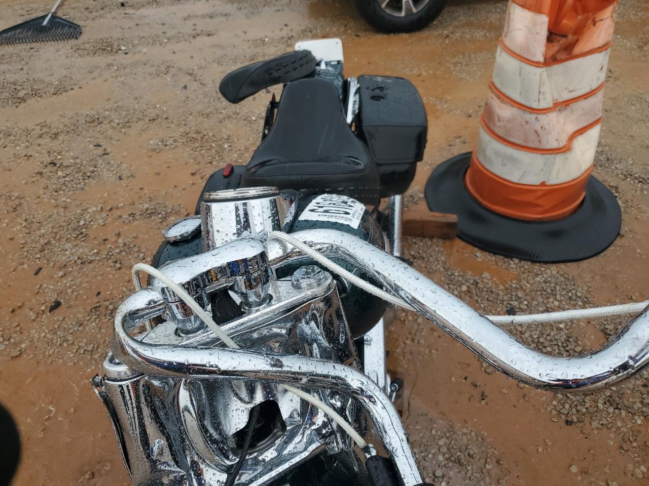 Harley-Davidson Flhcs Image 8