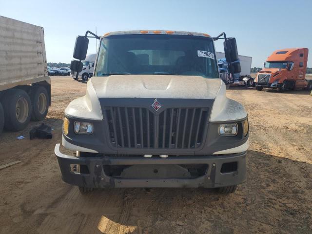 International Terrastar Image 3