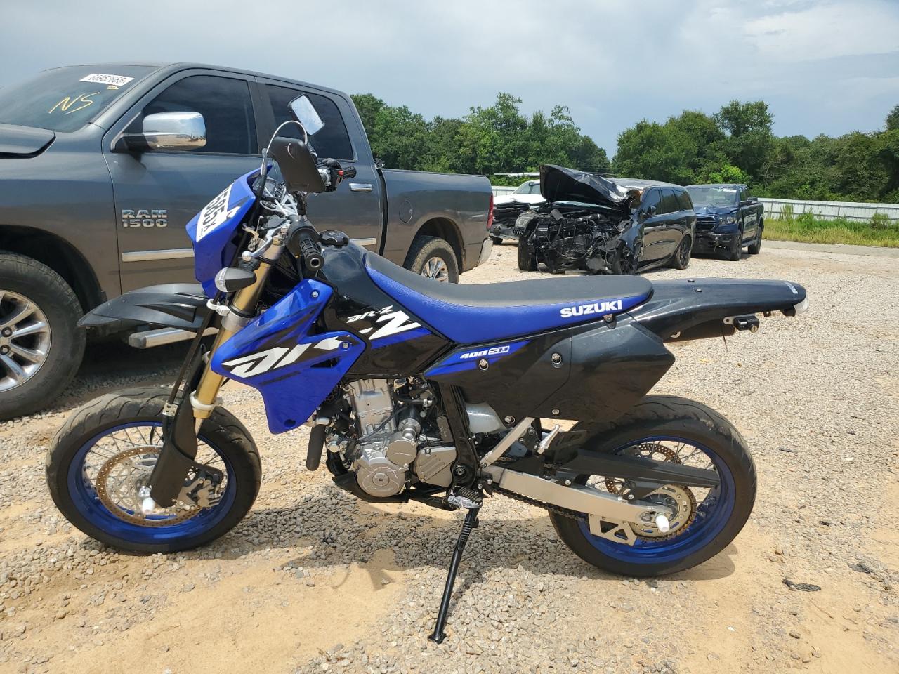 Suzuki Dirtbike Sm Image 9