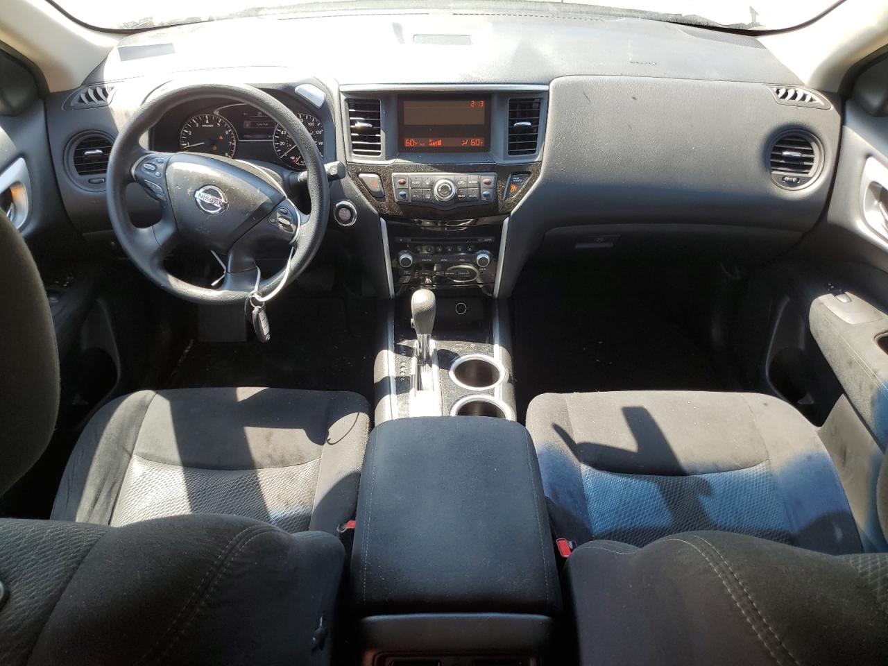 Nissan Pathfinder S Image 13