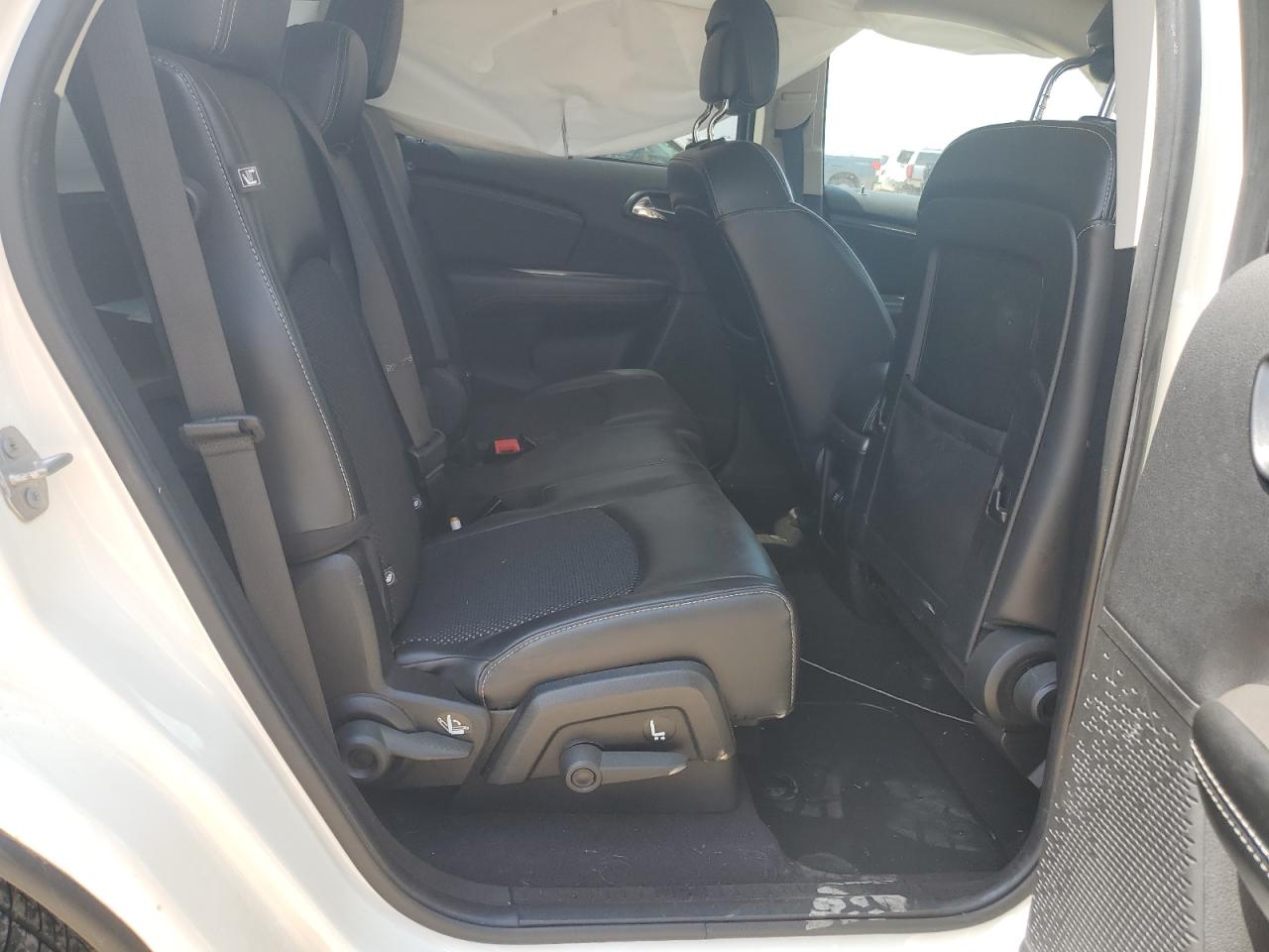 Dodge Journey Crossroad Image 11