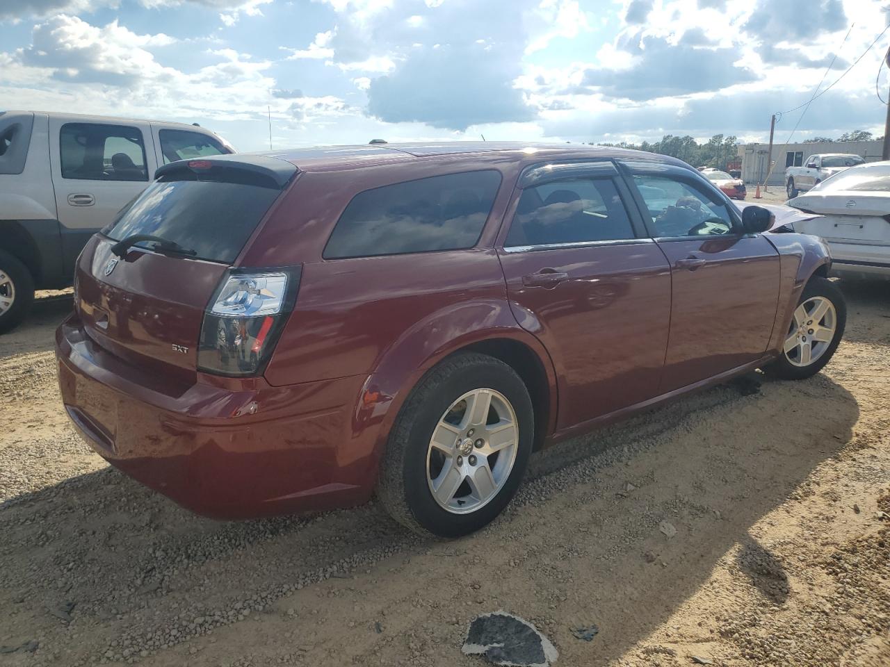 Dodge Magnum Sxt Image 2