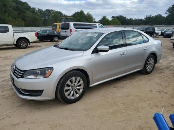  Salvage Volkswagen Passat