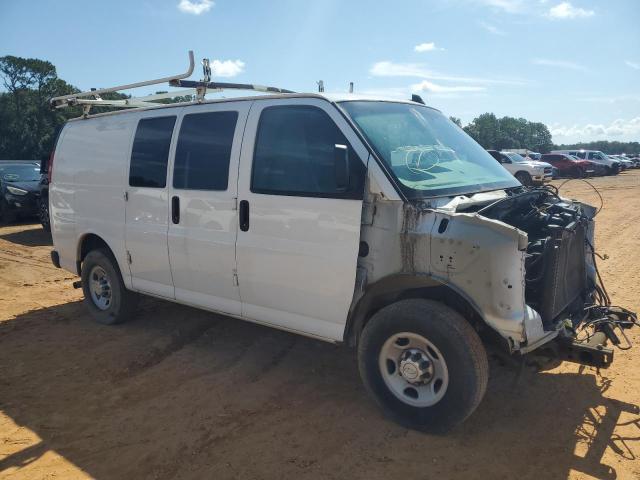 Chevrolet Express Image 5