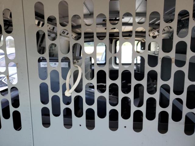 Chevrolet Express Image 6