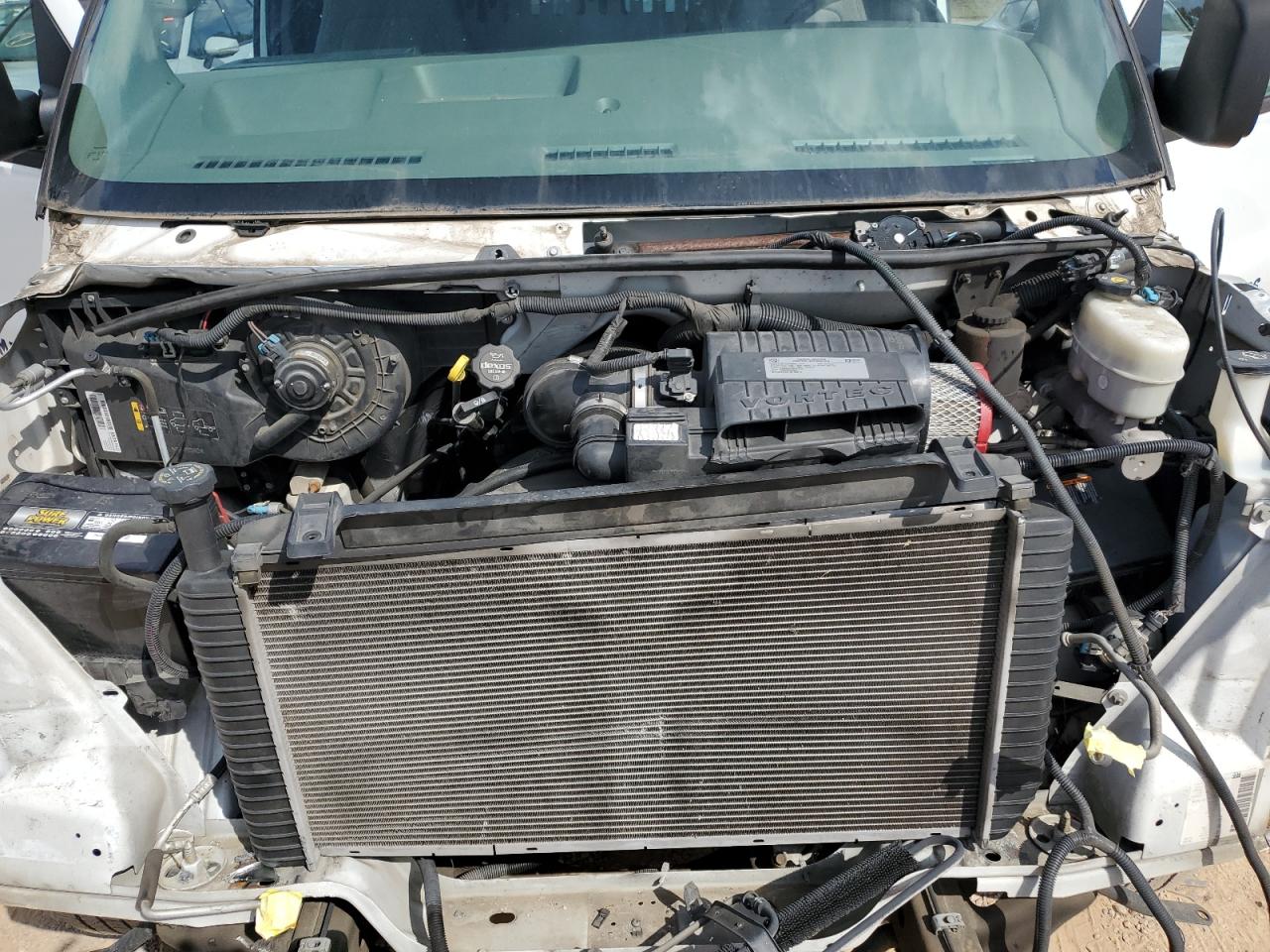 Chevrolet Express Image 8