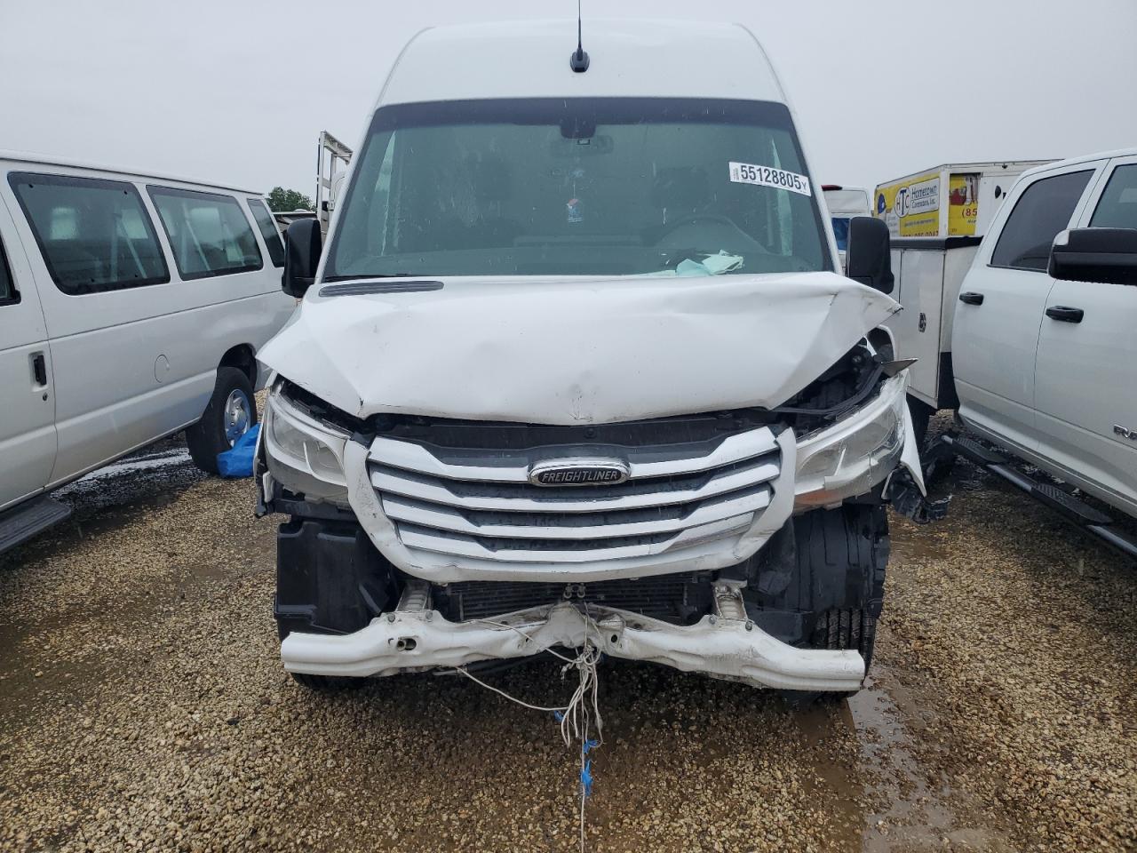 Freightliner Sprinter 2500/3500 Image 4