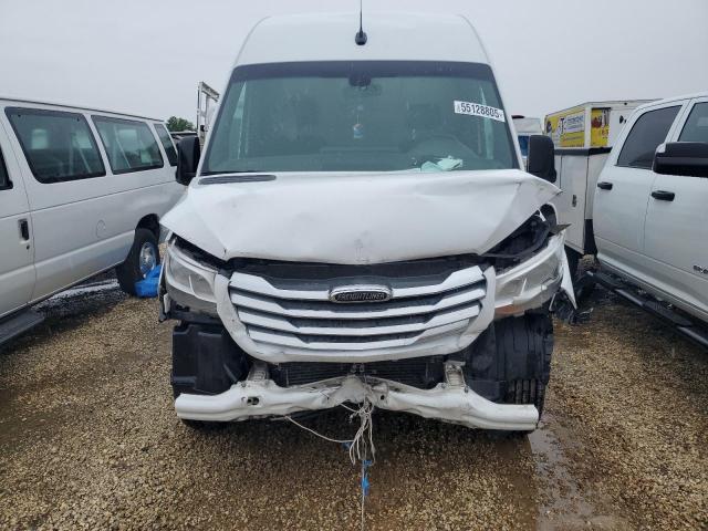 Freightliner Sprinter 2500/3500 Image 4