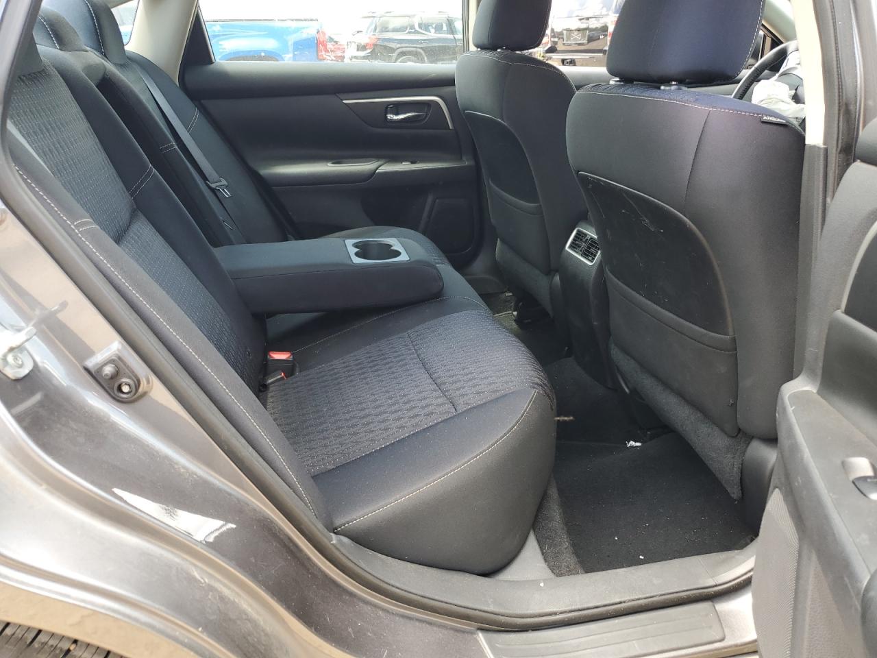 Nissan Altima 2.5 Image 8